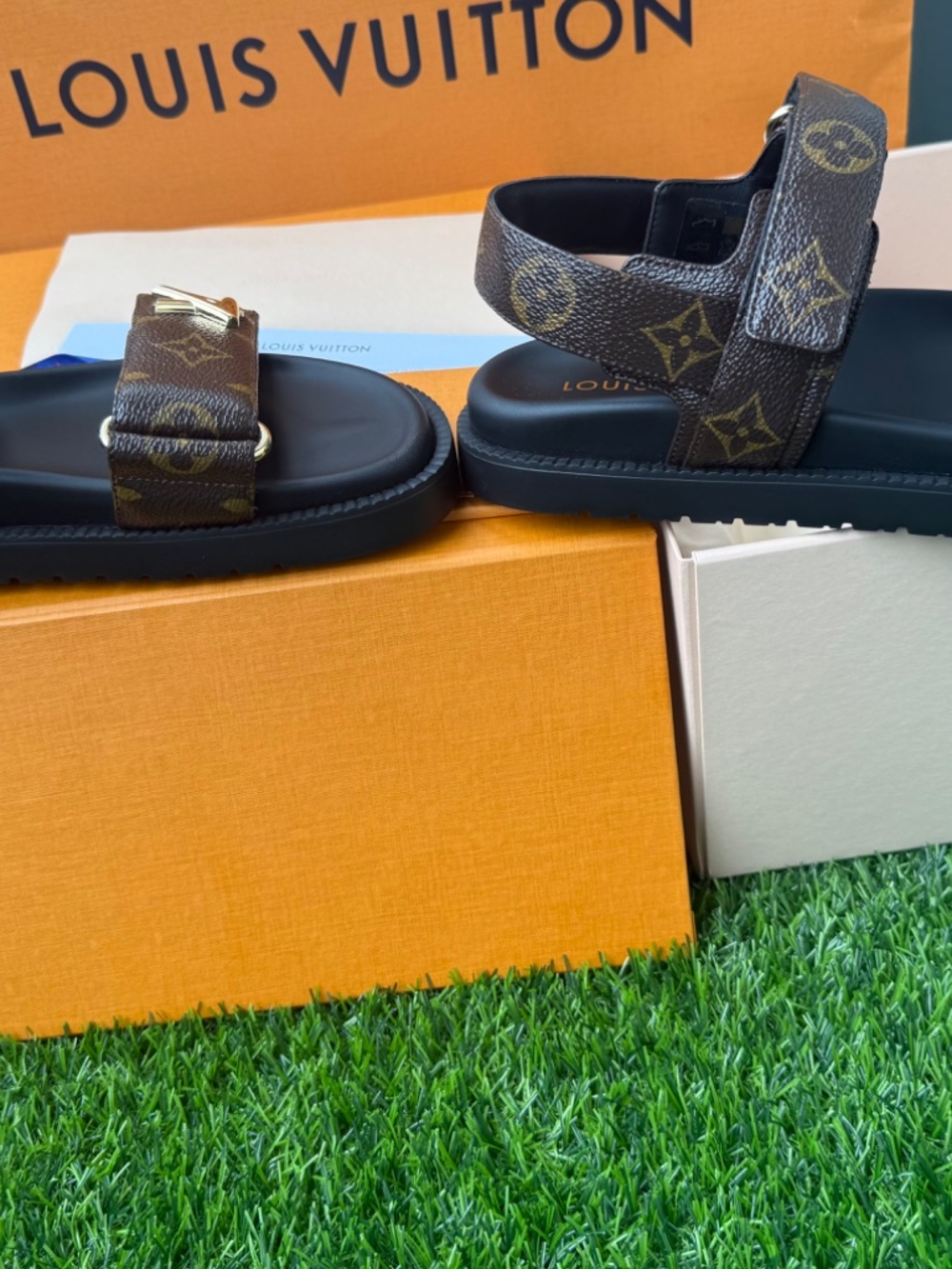 Louis Vuitton LV Sunset Flat Comfort Sandals – Size 8/38 - Picture 4 of 6